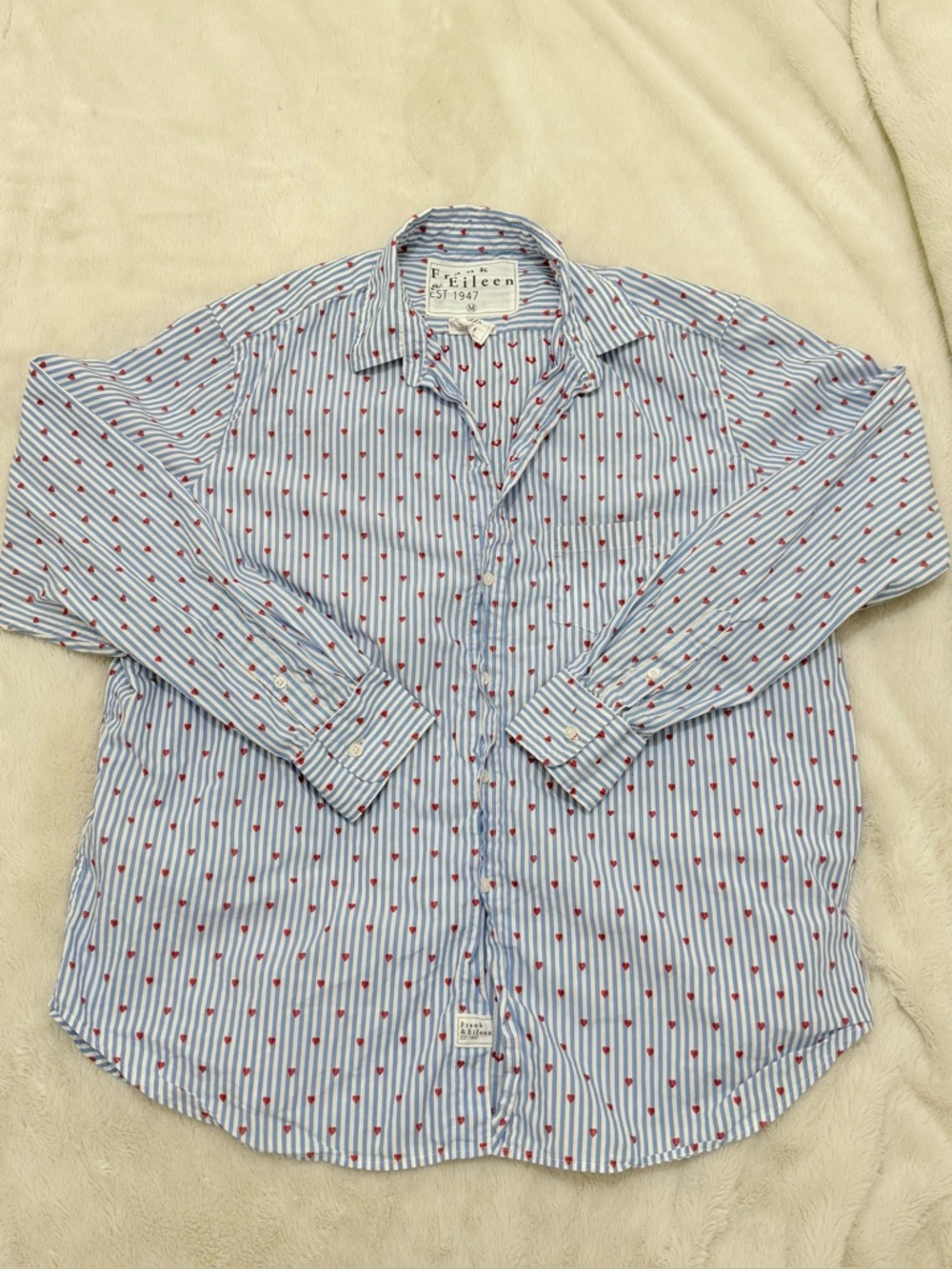 Frank & Eileen Button Down Size M